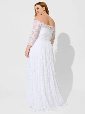 White Off Shoulder Lace PLUS SIZE (16) Wedding Dress - Image 1 of 4