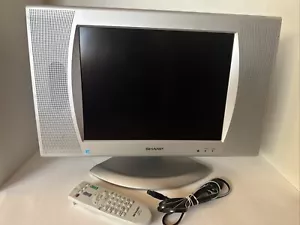 Sharp LC-15SH4U 15” Liquid Crystal LCD Flatscreen TV 480p Portable Retro Gaming - Picture 1 of 8