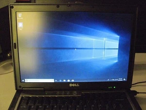 Dell Latitude D630 14.1"  6GB RAM/160GB/WiFi 64bit PR01X Dock Station Battery - Picture 1 of 11