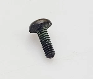 Tornillo Abu Garcia 13582, tornillo de cubierta lateral izquierdo - pieza de carrete embajador - Imagen 1 de 1