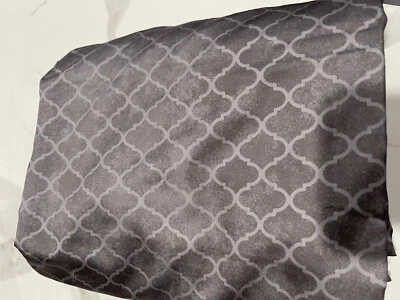 Falda de cama clásica Grand Bouquet Queen Hotel Collection, gris carbón - nueva Foto 1 de 3