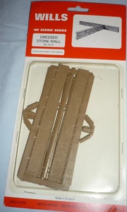 WILLS OO GAUGE DRESSED STONE WALL KIT SS36 SEALED - Bild 1 von 1