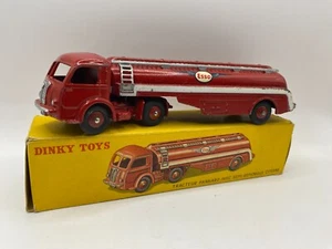Dinky France # 32C Panhard Tanker, excellent condition & original box - Picture 1 of 16
