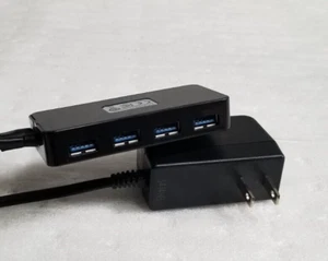 4 Port USB 3.0 Hub with 5V/2.5A power adapter - Picture 1 of 5