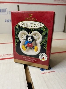 Hallmark 1997 Christmas Ornament Disney Mickey's Snow Angel - Mickey Mouse & Co - Picture 1 of 8