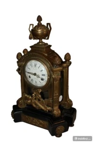 Orologio da Tavolo Luigi XV di metà 1800 in Bronzo E Marmo - Foto 1 di 5