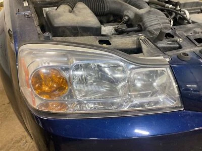 Used Right Headlight Assembly fits: 2007 Saturn Vue Right Grade A - Image 1 of 4
