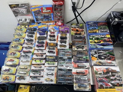 Hot Wheels 111 Car Lot 1:43 R33 Nismo Skyline Premiums Fast And Furious - Image 1 of 4