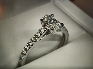 Stunning GIA internally flawless 1 carat platinum diamond ring M - Picture 1 of 17