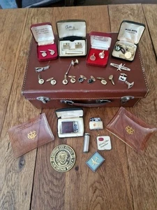 Gemelli, accendini e altri oggetti vintage da collezione - Foto 1 di 12
