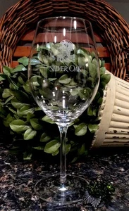 SILVER OAK Cellars Napa Valley Schott Zwiesel Crystal Wine Glass ~ PRISTINE! - Picture 1 of 3