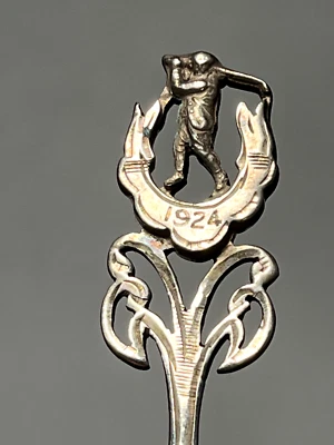 FABULOSA CUCHARA DE RECUERDO DE PLATA ESTERLINA FIGURATIVA DE GOLF ANTIGUA ORNAMENTADA 1924 Foto 1 de 4