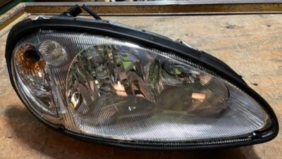 FITS 2003-2005 CHRYSLER PT CRUISER HEADLAMP 5288768AK -  NEW OEM - Image 1 of 2