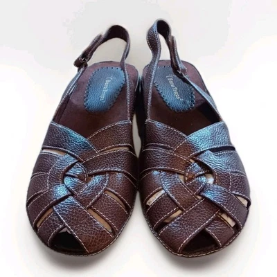 Sandalias planas BareTraps Fayette de cuero granulado MARRÓN punta abierta talla 11 M con cordones Foto 1 de 4