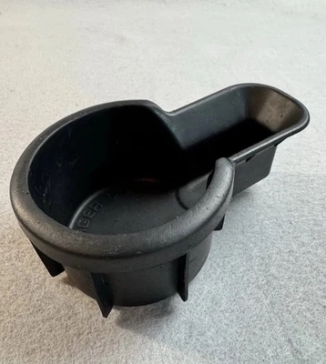 Nissan Frontier Xterra 2000-2004 portavasos central inserto de goma OEM negro Foto 1 de 4