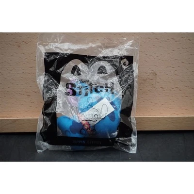 Игрушка McDonalds Happy Meal Disney Stitch Sippin' Stitch 2022 запечатанная - Изображение 1 из 2