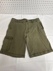 G.H Bass & Co. Mens Cargo Shorts Size 32X10 Olive Green Pockets Outdoor Hike - Picture 1 of 6