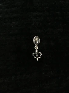 Pandora authentic Fleur de Lis Dangle Charm - Picture 1 of 4