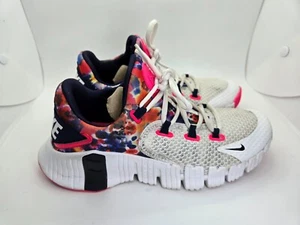 Nike Free Metcon 4 Scarpe Donna 7 Bianco CrossFit Allenamento Sportivo Vernice Sneakers - Foto 1 di 9