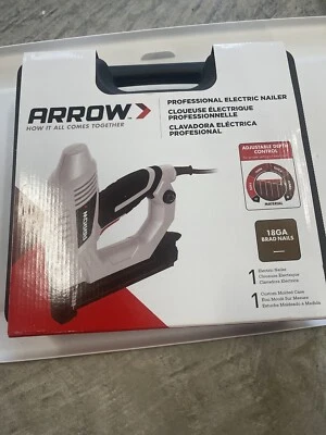 Pistola de clavos Brad eléctrica ARROW ET200BN nueva en caja Foto 1 de 4