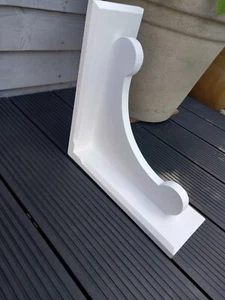 Wooden Shelf Bracket (SOLD INDVIDUALLY) - Picture 1 of 4