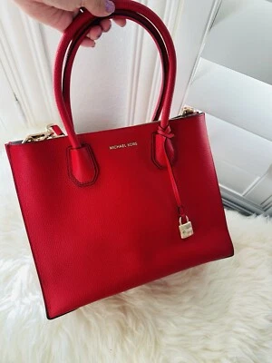 Nuevo con etiquetas Bolso de Mano Michael Kors MK Studio Mercer Grande de Cuero Rojo Brillante $398 Foto 1 de 4