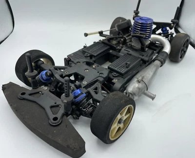 For parts Kyosho engine car V-One S 3 4WD chassis vintage rare - Image 1 of 4