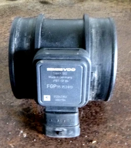 Holden Astra AH 10/04-8/09 1.8 Z18EXR Air Flow Meter - Picture 1 of 3