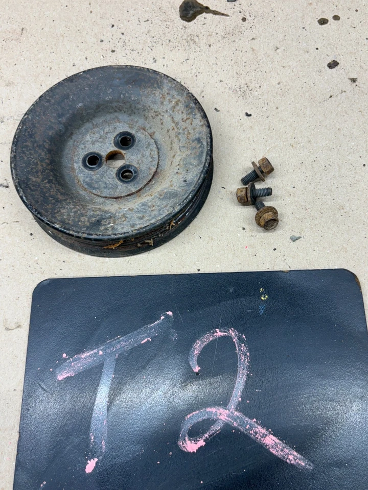 94 95 96 1993 Ford F150 F250 302 351W bomba de smog polea serpentina con pernos Foto 1 de 4