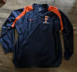 Cal State Fullerton Titans Baseball Game Used Jacket #16 - Picture 1 of 7