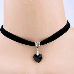Black Velvet Choker Necklace With Luxury Gothic Peach Heart Pendant, Y2K Fashion - Picture 1 of 3