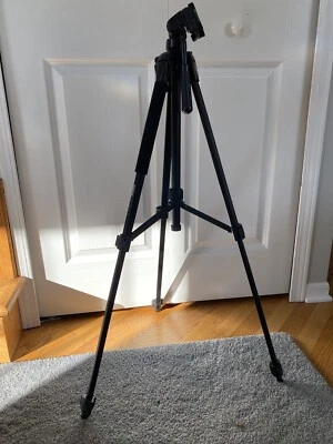 Sunpak TravelLite Pro Reverse Folding 58” Tripod - Image 1 of 4