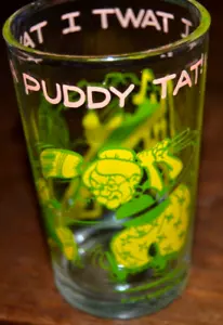 Jugo Vaso para Beber ABUELA EMMA WEBSTER Looney Tunes PÁJARO CERDO PORCINO De Colección Años 70 - Imagen 1 de 7