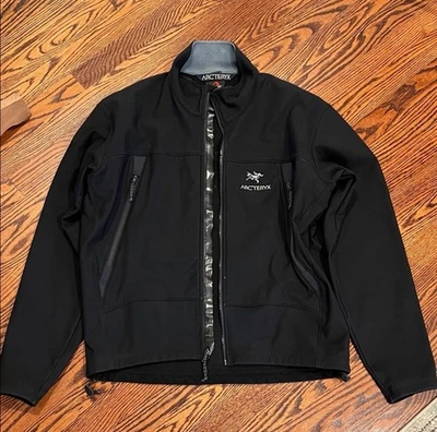 Arc’teryx Vintage Gamma SV Jacket Large Black Grey Canada Polartec Softshell - Image 1 of 4