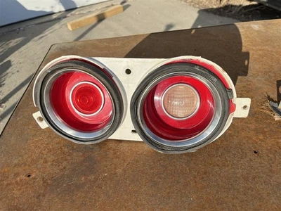 1970 - 1973 Chevrolet Camaro Left Tail Light 1971 1972 OEM 70 71 72 73 Chevy - Image 1 of 4