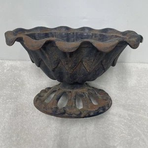 Antica urna in ghisa vittoriana rustica fioriera da giardino LB21 marcata patina 8x5x5" - Foto 1 di 17