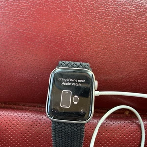 Apple Watch SE segunda generación - Imagen 1 de 4