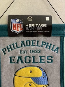 Philadelphia Eagles Helmets NFL Winning Streak Embroidered Heritage Banner BNWT - Picture 1 of 5
