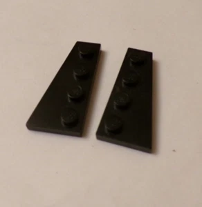 Lego 1 Set Black, L/R, 2x4 Wedge Wing Plates, 41769, 41770 (028-213) - Picture 1 of 1