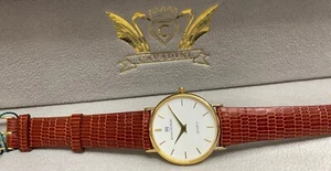 König der Klassiker Flache Cavadini RR Serie Unisex Armbanduhr vergoldet 32mm - Bild 1 von 3
