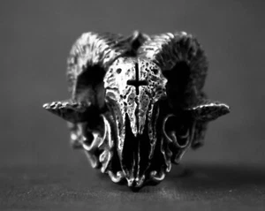Men's Satanic Goat Skull Ring Sizes 7-13 Rock Occult Church of Satan Wiccan - Picture 1 of 9