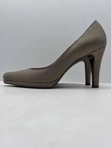 Ellen Tracy Heels Women’s Size 6M Beige Animal Print Leather Upper Carlton - Picture 1 of 12