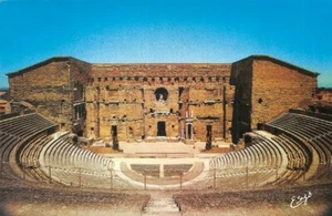 Orange - Theater Antik - Bild 1 von 2