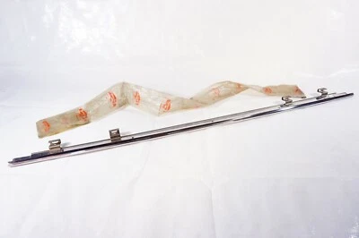 Radiador capó moldura delantera de acero inoxidable TOYOTA CROWN 2600 S60 MS60 RS60 MS6# Foto 1 de 4