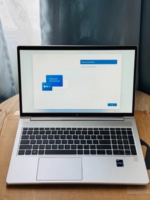 HP EliteBook 650 G9 15.6" Laptop/i7 vPro 1265U/32 GB/512 SSD/Intel iris Xe GPU - Image 1 of 4