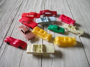 (12) VINTAGE F & F PLASTIC MOLD AND DIE CEREAL CARS MUSTANGS + OTHERS LOT 
