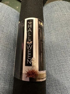 NUOVO Target Bullseye HAPPY HALLOWEEN BANNER TELA NERA occhielli da appendere 69" - Foto 1 di 3