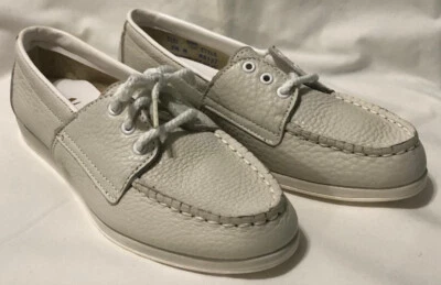 Vintage Munro Womens Size 5.5 M White Leather Lace Up USA Made Nursing New - Image 1 of 4