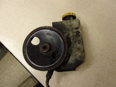 Bomba de dirección asistida 95 Contour Ford HBD-AE 6M B11-00 F35C *ENVÍO GRATUITO* Foto 1 de 3