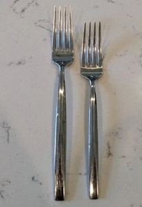 2 x Argent AGE10 18/10 Stainless Flatware 1 Dinner Fork 1 Salad Fork - Picture 1 of 4